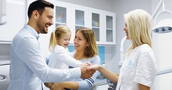 What To Expect During Your First Visit To A Family Dentist